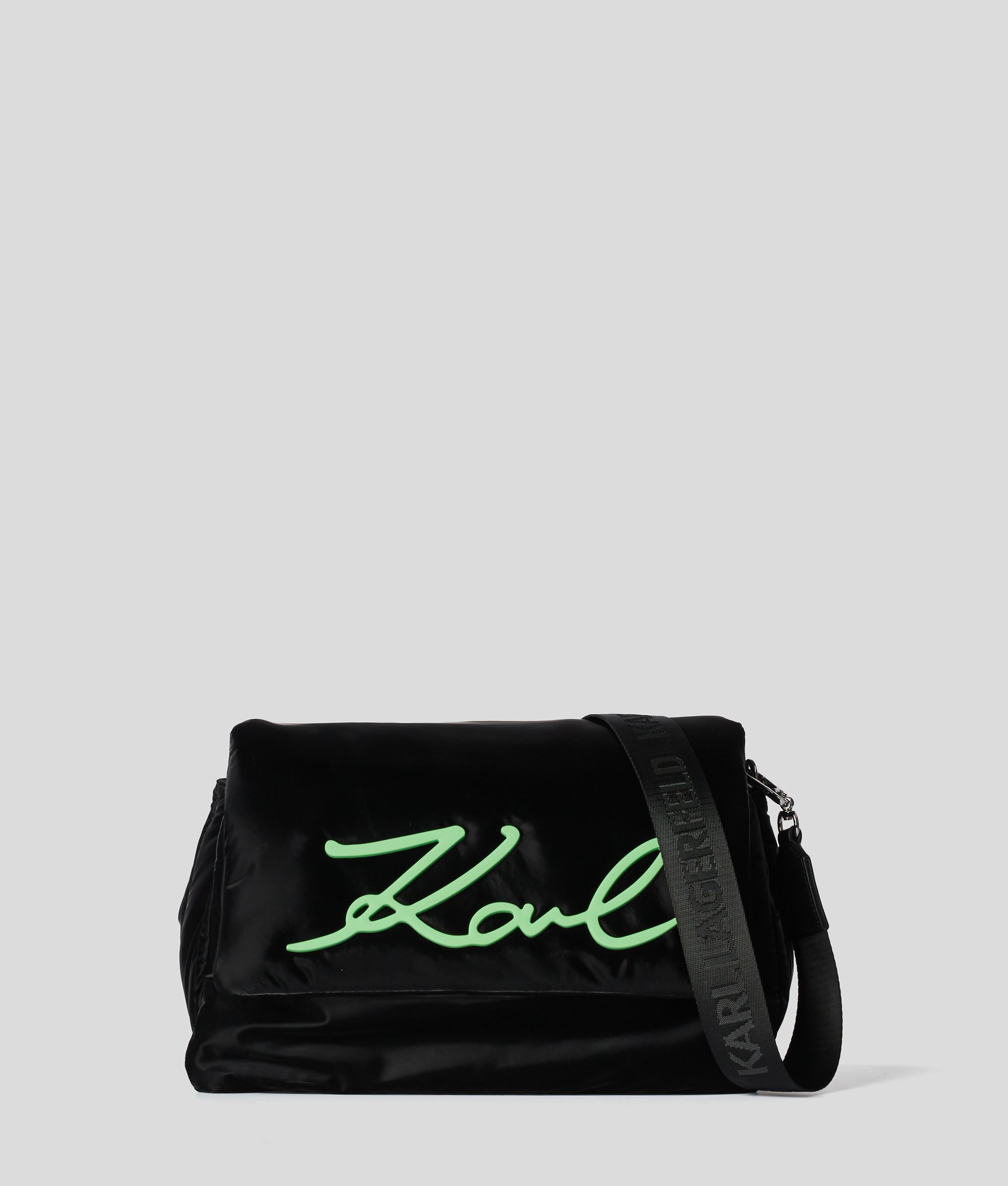 Bolso Karl Lagerfeld cruzado K/Signature grande y suave negro